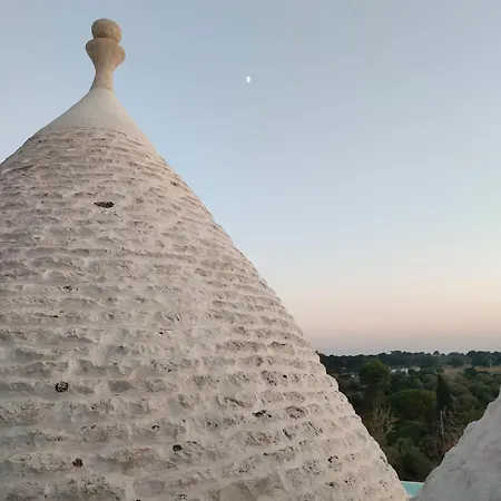 Trullo Terra Bianca أوستوني