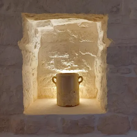 Trullo Terra Bianca *